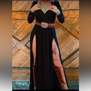 Black Sexy V-Neck Long Sleeve High Slit Evening Dress (Belt Not Included)